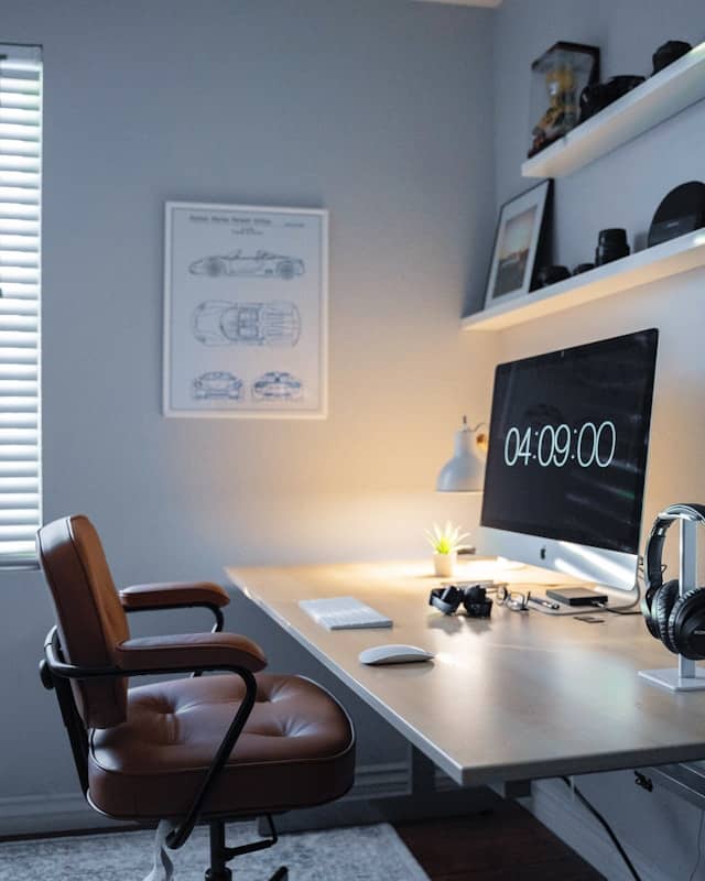 Best Tips To Turn Your Rental Into A Home Office